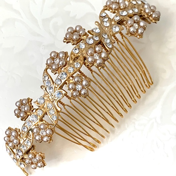 Accessories - custom rhinestone pearl wedding hair accessory